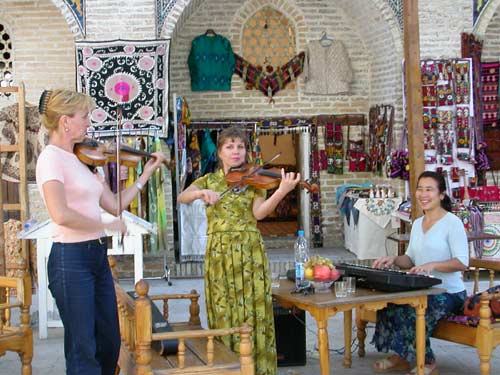 Nadir Divan Begi Madrasah