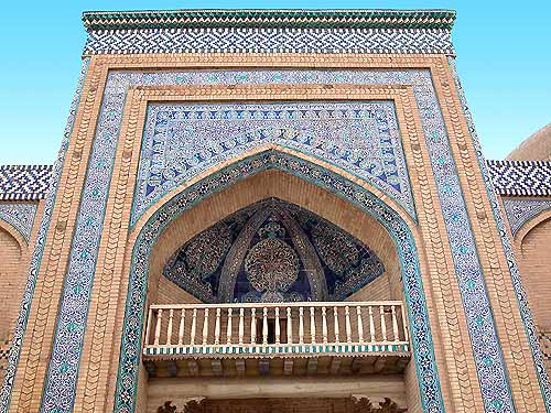 Glazed tiling of Khorezm own characteristic style. Glazed tiling of Khorezm own characteristic style.