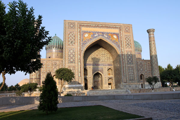 Samarkand: Ensemble of Registan