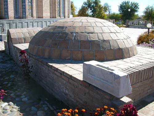 Samarkand: The Mausoleum of Abu Mansur Matridiy