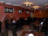 Rovshan Hotel