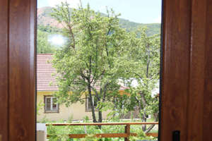 Chimgan Apple Garden - Коттеджи Яблоневый сад в Чимгане